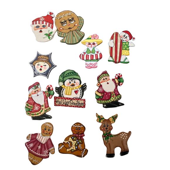 Handpainted Christmas Wooden Pin Broach 11 Eleven Santa Reindeer Penguin Snowman - Picture 1 of 5